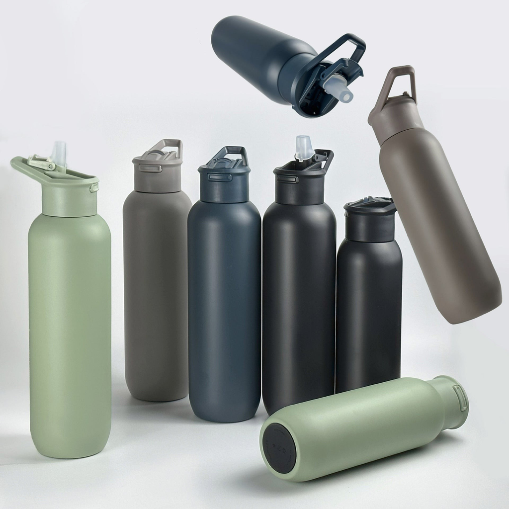 304-stainless-steel-vacuum-sports-bottle-straw gallery-01 hero sha256-2026dd996315