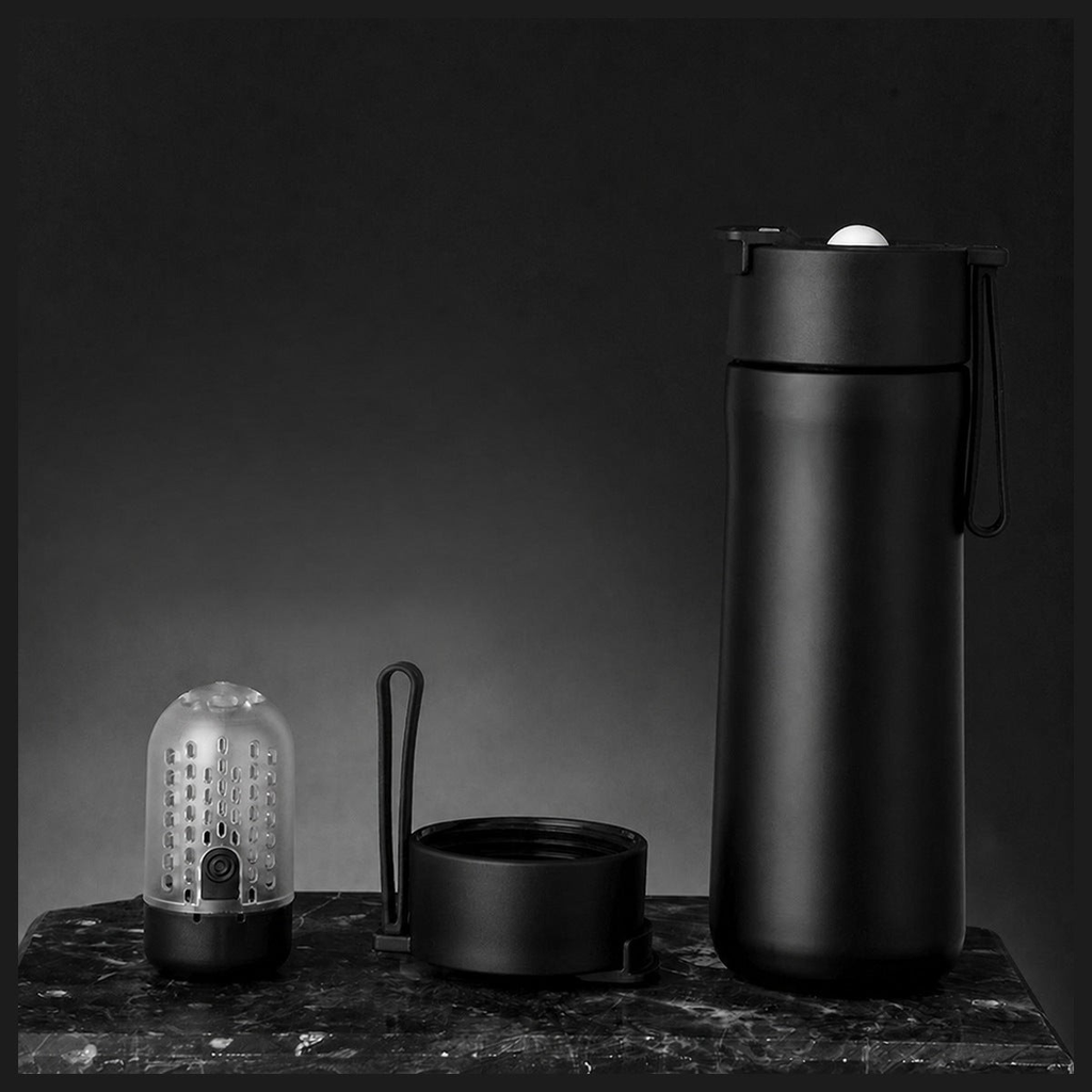 custom-316-stainless-steel-magnetic-tea-bottle gallery-01 hero sha256-5d198f3c00fa